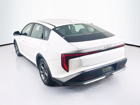 Used 2025 Kia K4 FWD image 5