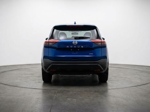Used 2025 Nissan Rogue SV AWD/4WD image 7