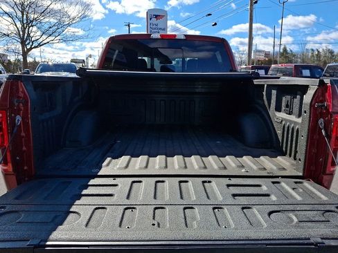 Used 2015 Ford F150 Lariat w/ Equipment Group 502A Luxury image 38