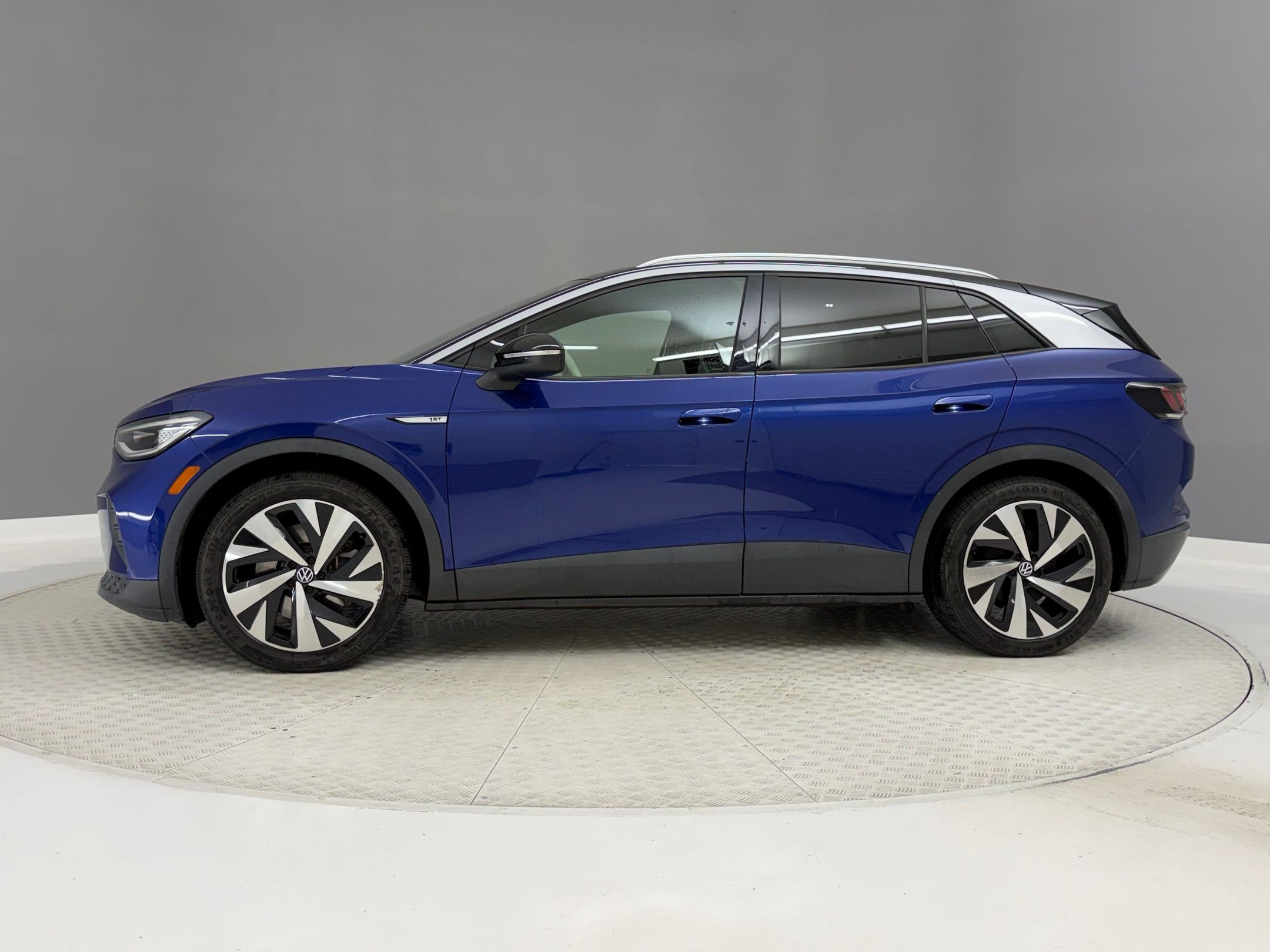 Used 2021 Volkswagen ID.4 1st Edition RWD image 2