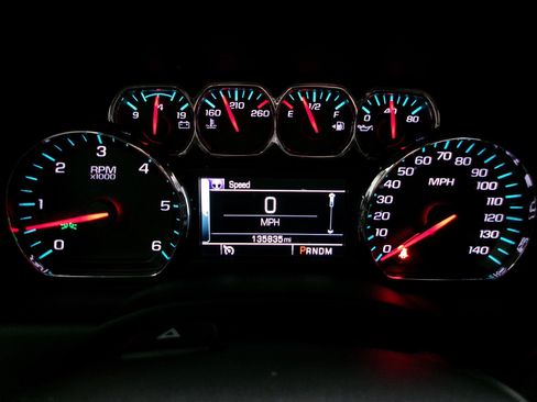 Used 2015 Chevrolet Tahoe LTZ AWD/4WD image 9