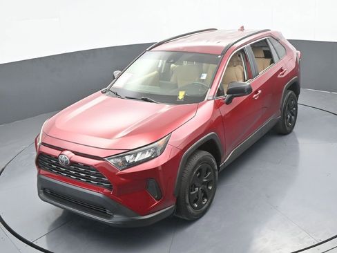 Used 2019 Toyota RAV4 LE image 44