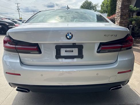 Used 2021 BMW 530i RWD image 4