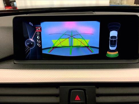 Used 2014 BMW 428i xDrive Convertible image 17