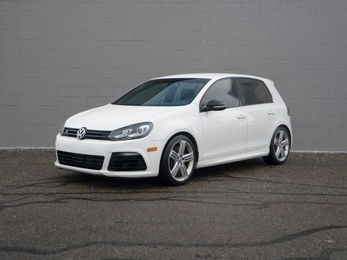 Used 2013 Volkswagen Golf R R image 1