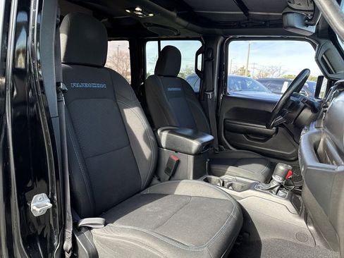 Used 2022 Jeep Wrangler Unlimited Rubicon 4xe w/ Cold Weather Group image 25