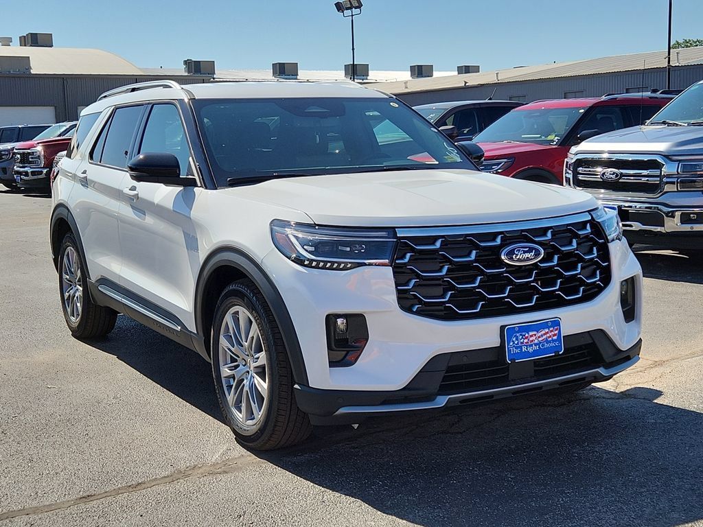 New 2026 Ford Explorer Platinum RWD image 2