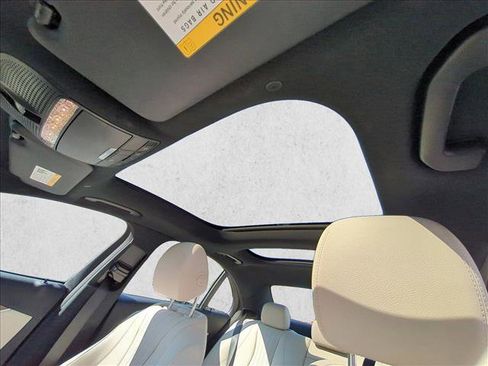 Used 2023 Mercedes-Benz E 350 Sedan image 13