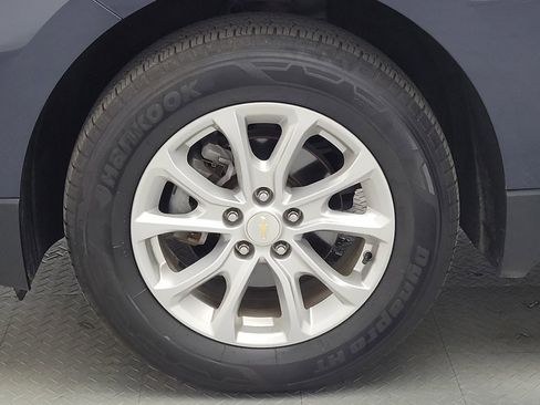 Used 2019 Chevrolet Equinox LS image 31