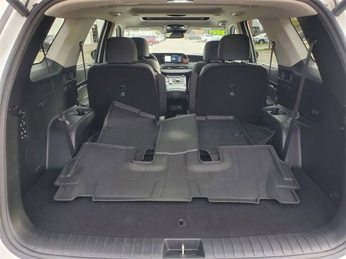 Used 2021 Hyundai Palisade Limited w/ Winter Package image 35