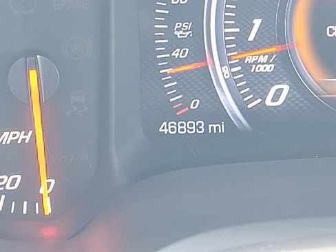 Certified 2018 Chevrolet Corvette Stingray Coupe w/ Z51 1LT image 31