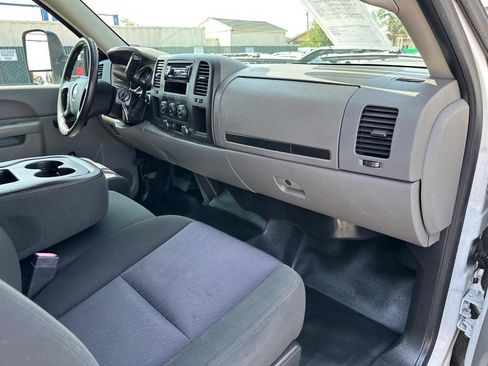 Used 2012 Chevrolet Silverado 3500 W/T image 33