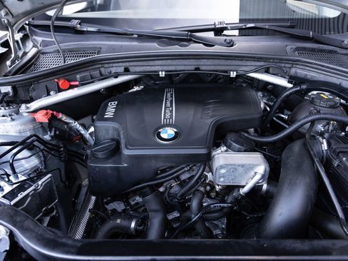Used 2017 BMW X3 sDrive28i RWD image 34