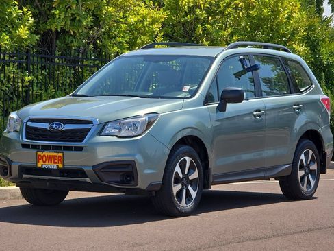 Used 2018 Subaru Forester 2.5i w/ Alloy Wheel Package AWD/4WD image 8