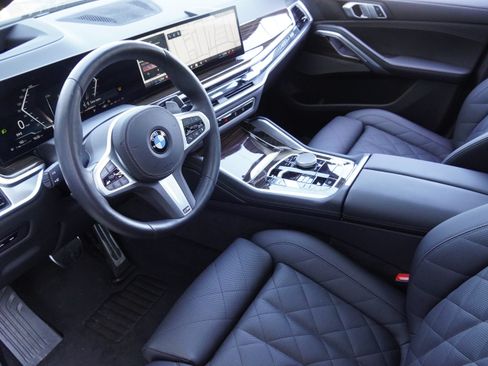 Used 2026 BMW X6 xDrive40i AWD/4WD image 9