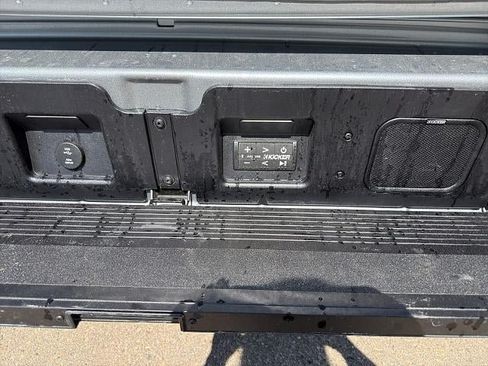 Used 2026 GMC Sierra 1500 Denali Ultimate AWD/4WD image 13