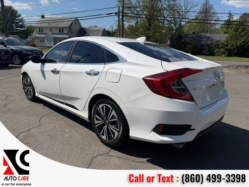 Used 2017 Honda Civic EX-T image 5