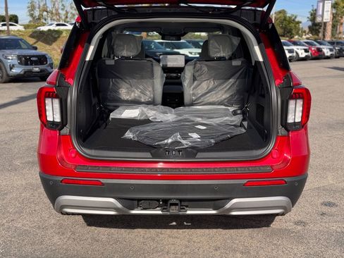 New 2026 Ford Explorer Platinum w/ LUX Leather Package image 13