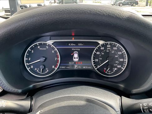 Certified 2024 Nissan Sentra SV FWD image 25