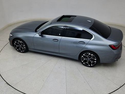 Used 2025 BMW 330i xDrive Sedan image 81