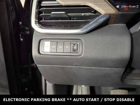 Used 2024 GMC Acadia Denali w/ Super Cruise Package image 15