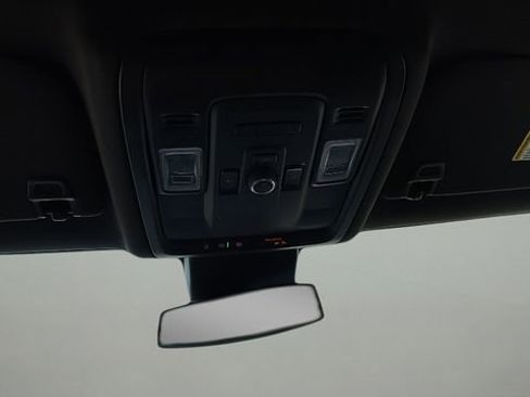 Used 2023 Chevrolet Tahoe Z71 w/ Luxury Package image 27