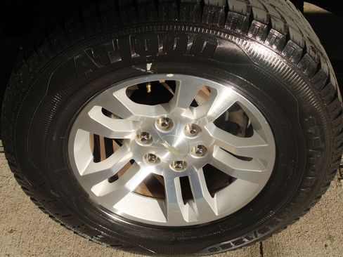 Used 2017 Chevrolet Silverado 1500 LT w/ Texas Edition image 25