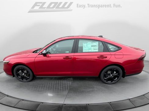 New 2025 Honda Accord SE image 4