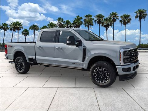 New 2026 Ford F250 Platinum AWD/4WD image 2