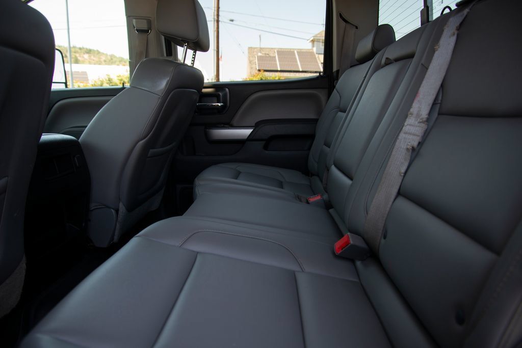 Used 2015 Chevrolet Silverado 2500 LTZ w/ Duramax Plus Package AWD/4WD image 15