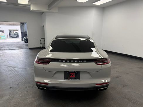 Used 2018 Porsche Panamera 4 w/ Premium Package Plus AWD/4WD image 7