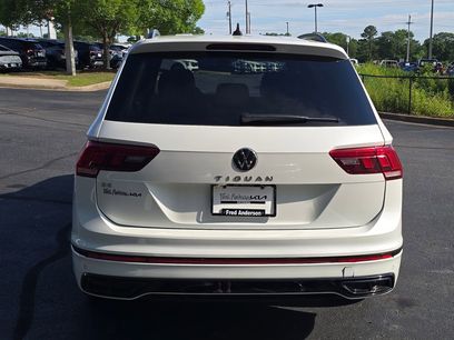 Used 2023 Volkswagen Tiguan SE R-Line