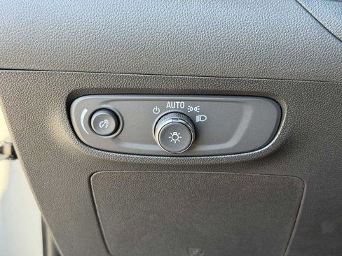 New 2026 Buick Encore GX Sport Touring image 17