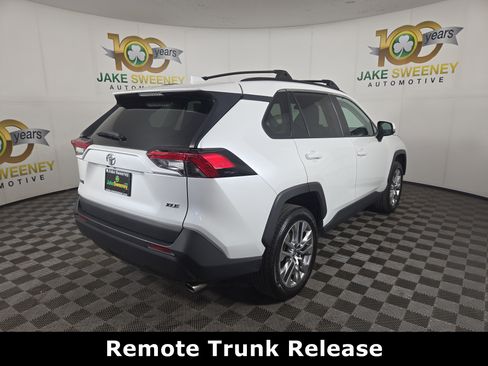 Used 2024 Toyota RAV4 XLE Premium FWD image 9