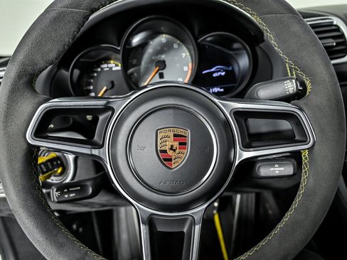 Used 2016 Porsche Cayman GT4 RWD image 19