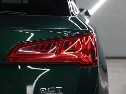 Used 2018 Audi Q5 2.0T Premium Plus AWD/4WD image 22