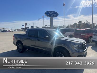 New 2025 Ford Maverick XLT w/ Equipment Group 301A