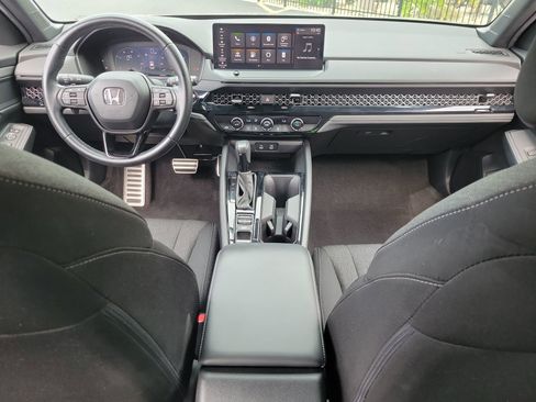 Used 2024 Honda Accord Sport image 14
