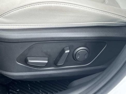 Used 2025 Hyundai Tucson Limited FWD image 24