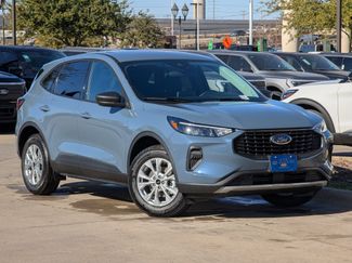 New 2026 Ford Escape Active video 1