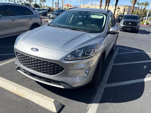 Certified 2022 Ford Escape SEL FWD image 1