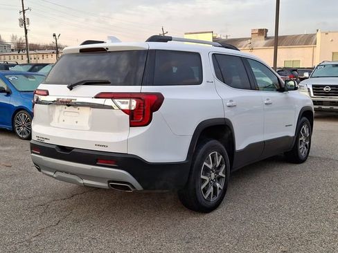 Used 2023 GMC Acadia SLE w/ Driver Convenience Package image 7
