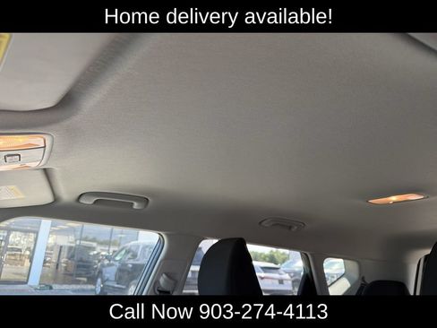 Used 2025 Kia Soul LX w/ LX Technology Package FWD image 18