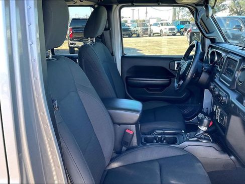Used 2020 Jeep Wrangler Unlimited Sport S image 29
