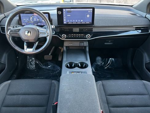 Certified 2024 Honda Prologue EX image 15