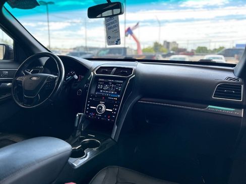 Used 2016 Ford Explorer Limited AWD/4WD image 57