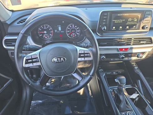 Used 2021 Kia Telluride S image 18