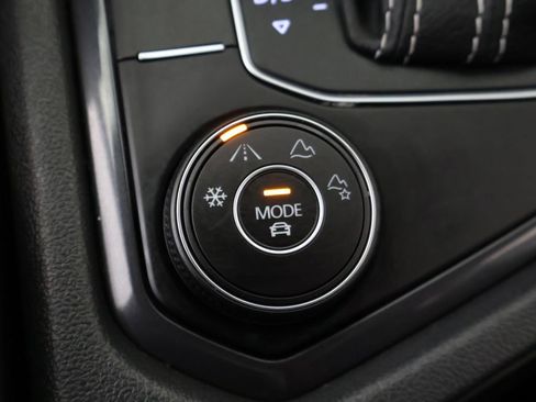 Used 2021 Volkswagen Tiguan S AWD/4WD image 52