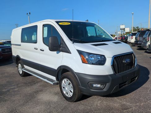 Used 2024 Ford Transit 250 Low Roof w/ Exterior Upgrade Package image 2