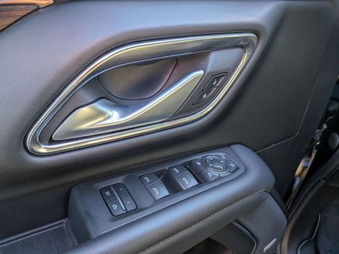 Certified 2022 Chevrolet Suburban High Country w/ Max Trailering Package image 10